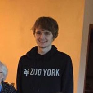 Meet your Posher, Tyler